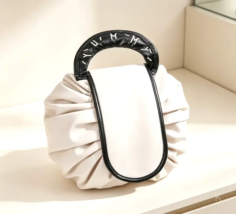 Wholesale Custom Cloud PU Drawstring Makeup Bag, Embroidered Handle Large Capaci